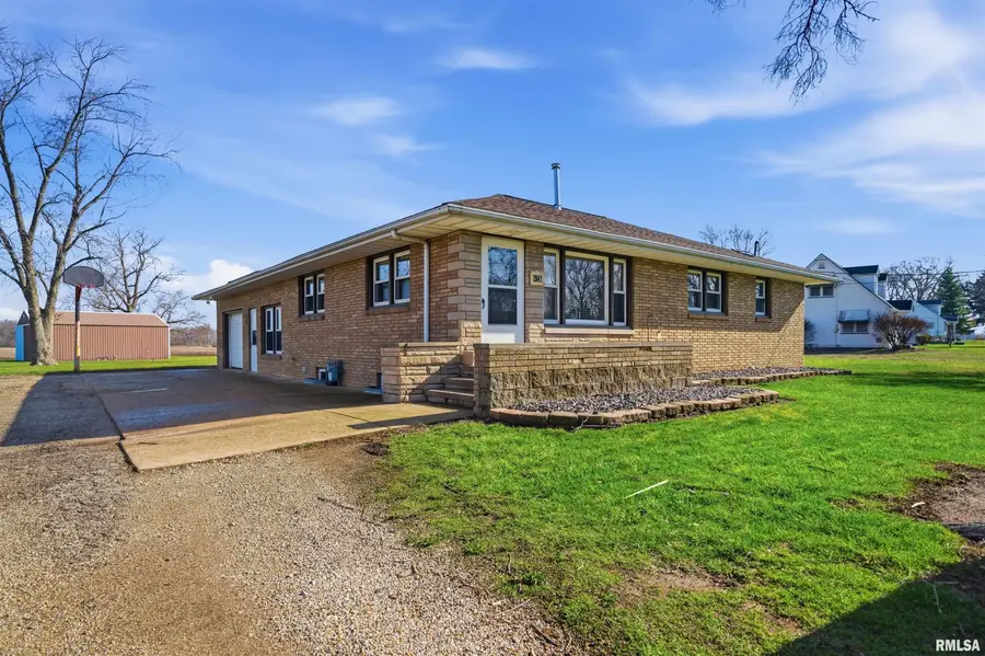 2841 Allentown Road, Pekin, IL 61554 - #2