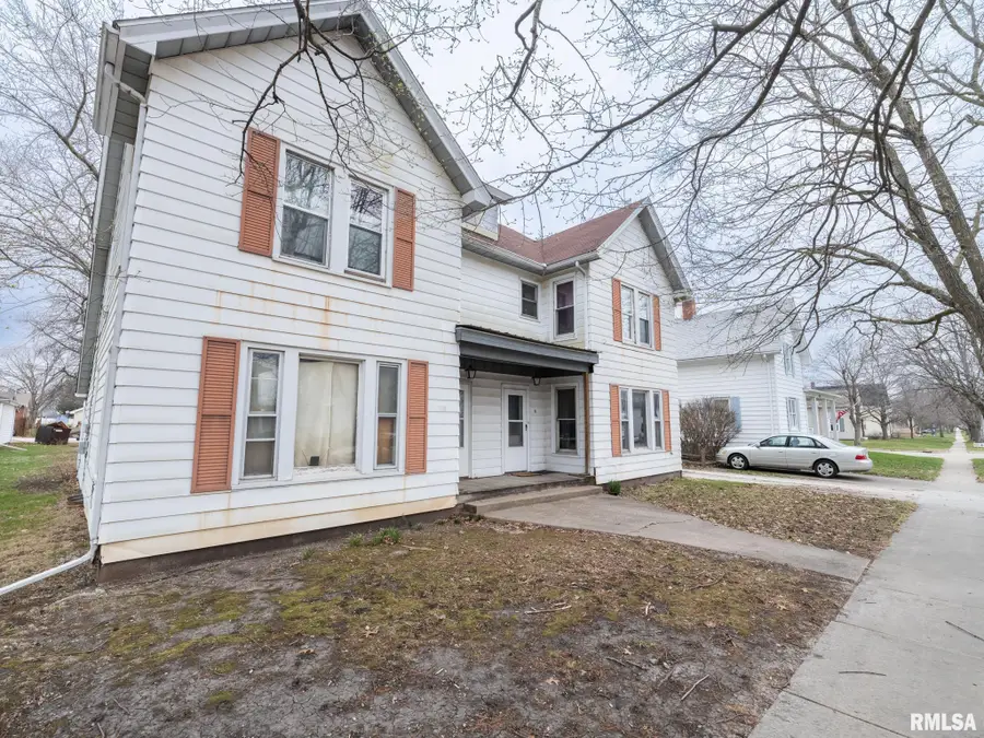 503 W Main Street, Elmwood, IL 61529 - #2