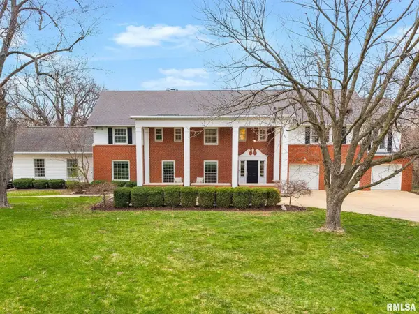 6526 N Saint Marys Road, Peoria, IL 61614