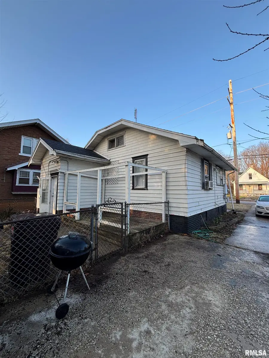 1800 N Machin Avenue, Peoria, IL 61604 - #3