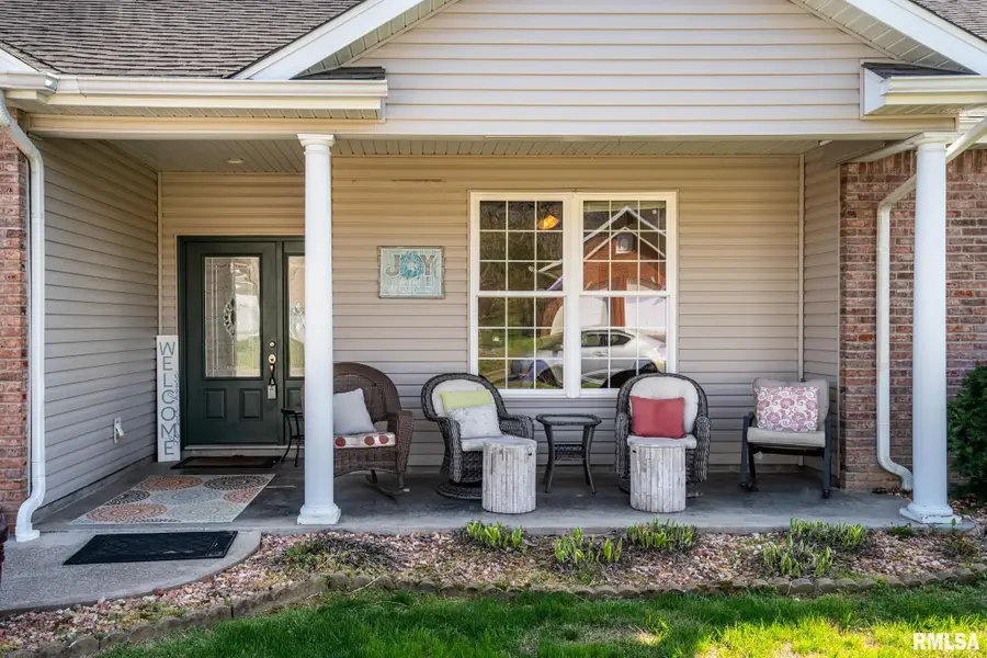 309 N Whitney Lane, Marion, IL 62959 - #3