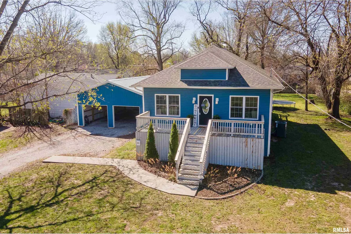 1507 W Maplewood Street, Marion, IL 62959 - #1