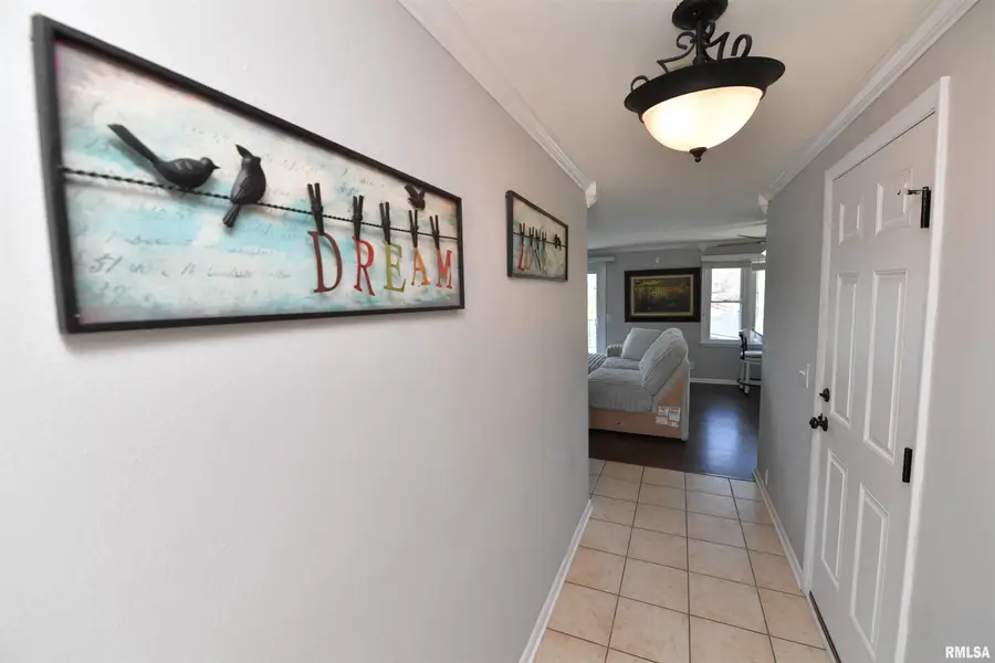 204 Northshore Drive, Morton, IL 61550 - #3