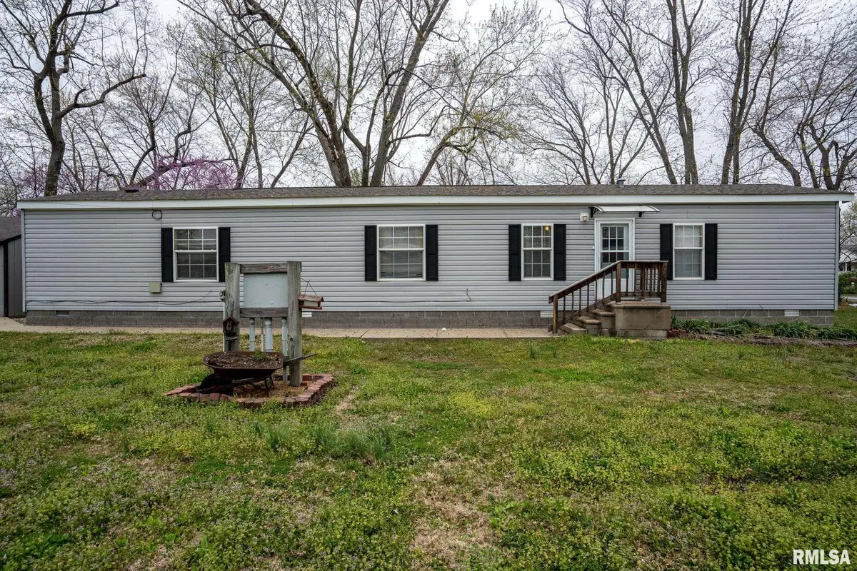 1311 N Van Buren Street, Marion, IL 62959 - #1