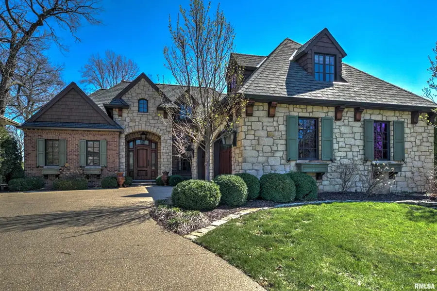 4412 N Miller Avenue, Peoria Heights, IL 61616 - #3