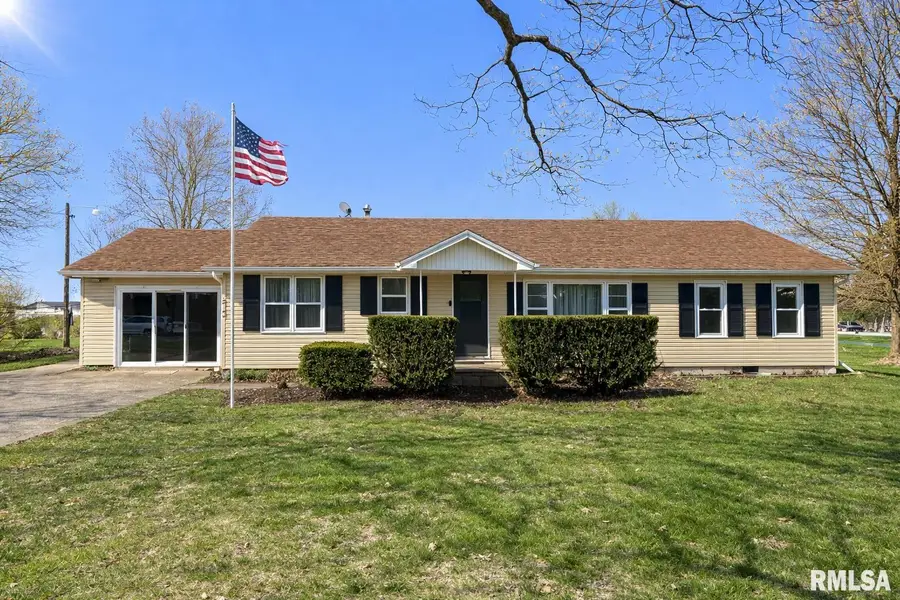 12144 N 1050th Road, Macomb, IL 61455 - #2