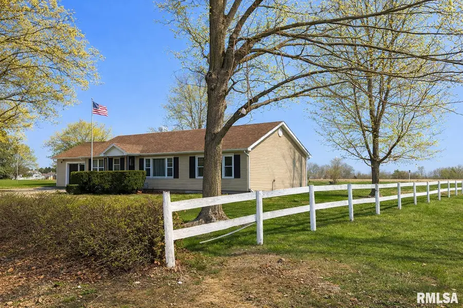 12144 N 1050th Road, Macomb, IL 61455 - #3