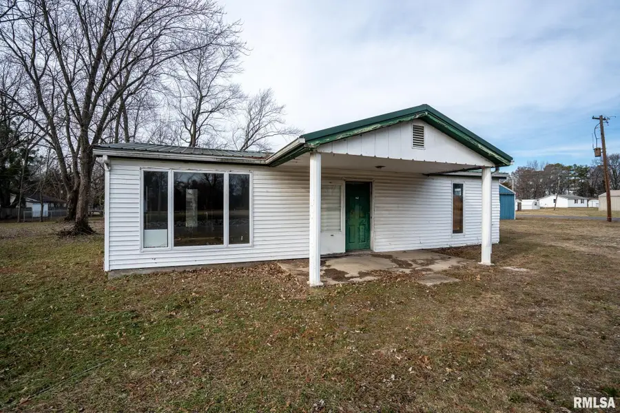 312 N Main Street, Royalton, IL 62983 - #2