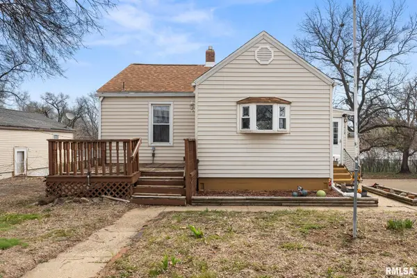 1414 Black Street, Pekin, IL 61554