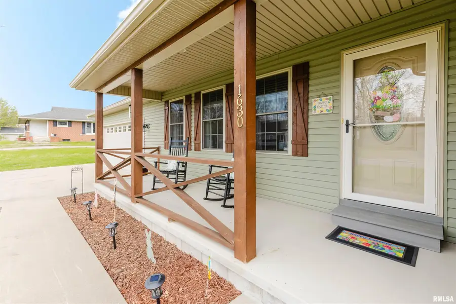 1630 S Division Street, Carterville, IL 62918 - #3