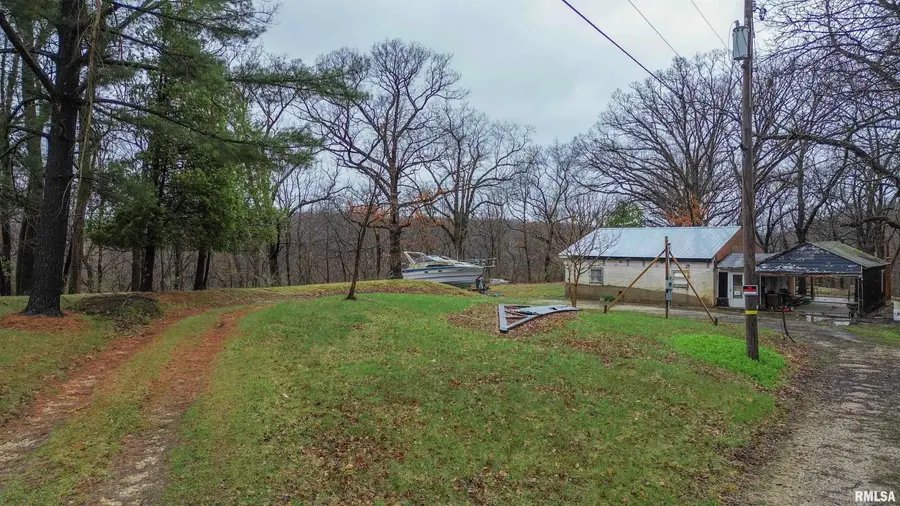 315 Hale Street, Washington, IL 61571 - #2