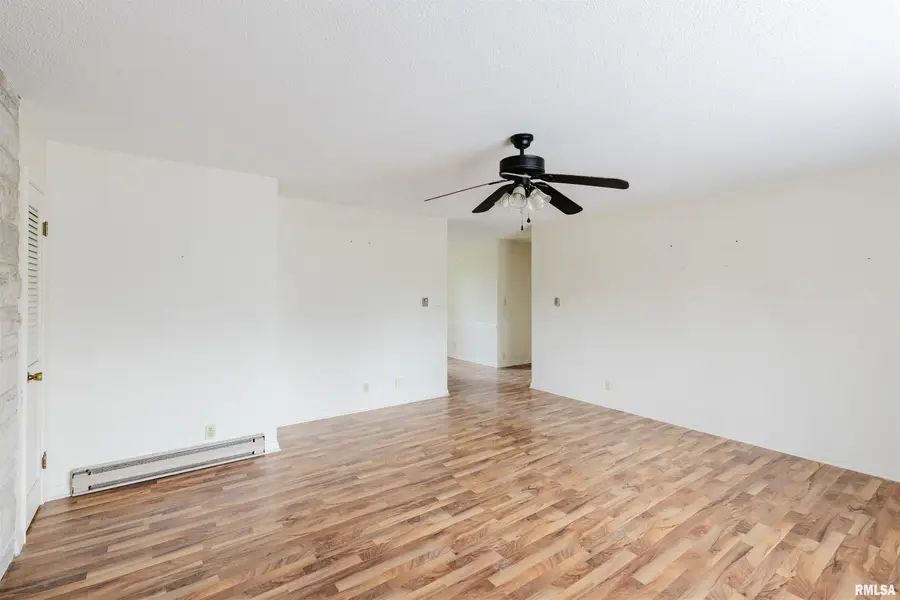 1609 S 22nd Street, Herrin, IL 62948 - #2