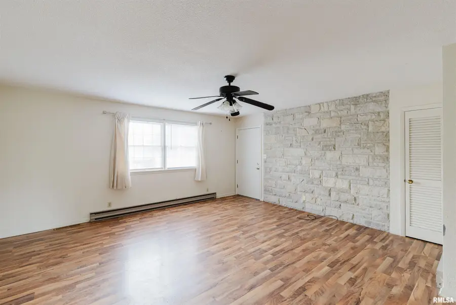 1609 S 22nd Street, Herrin, IL 62948 - #3