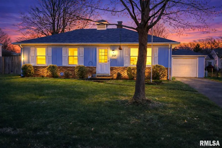 2928 N Renwood Avenue, Peoria, IL 61604 - #2