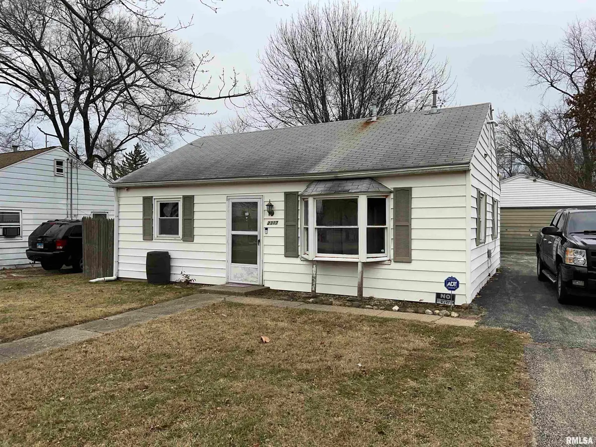 2317 W Hudson Street, Peoria, IL 61604 - #1