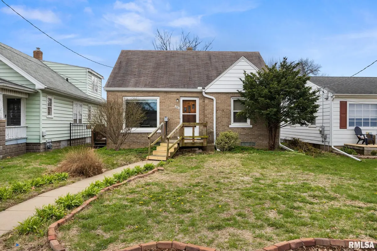 2306 Laura Avenue, West Peoria, IL 61604 - #1