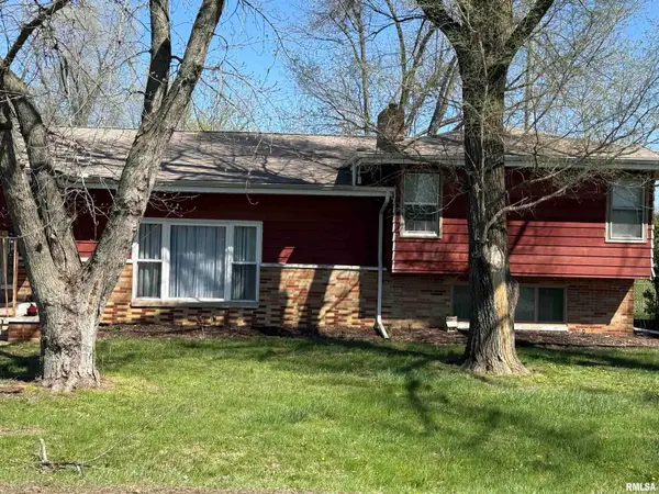 103 Orr Avenue, Pekin, IL 61554