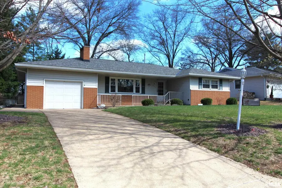 2923 W Greenbrier Lane, Peoria, IL 61614 - #2