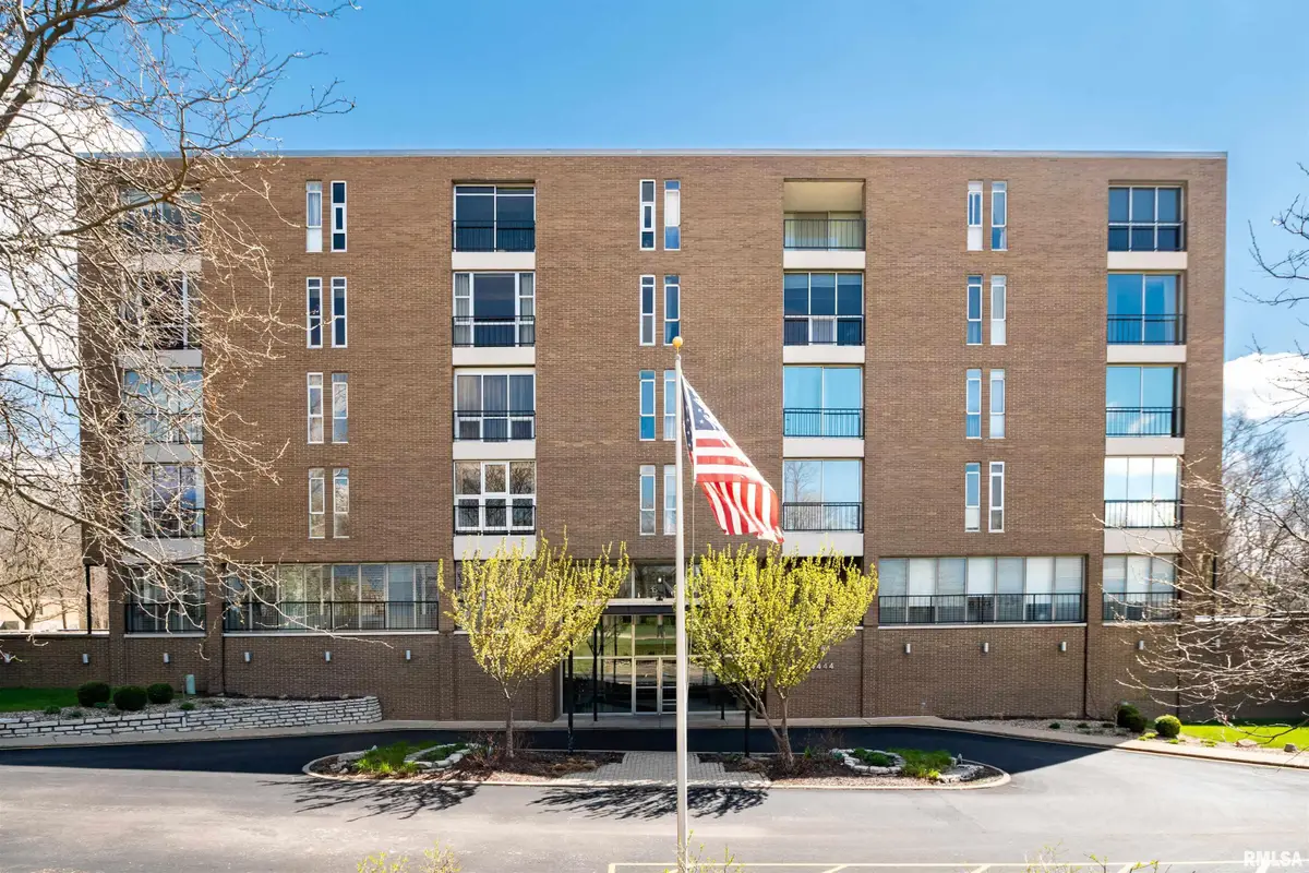 4444 N Knoxville Avenue #308, Peoria, IL 61614 - #1