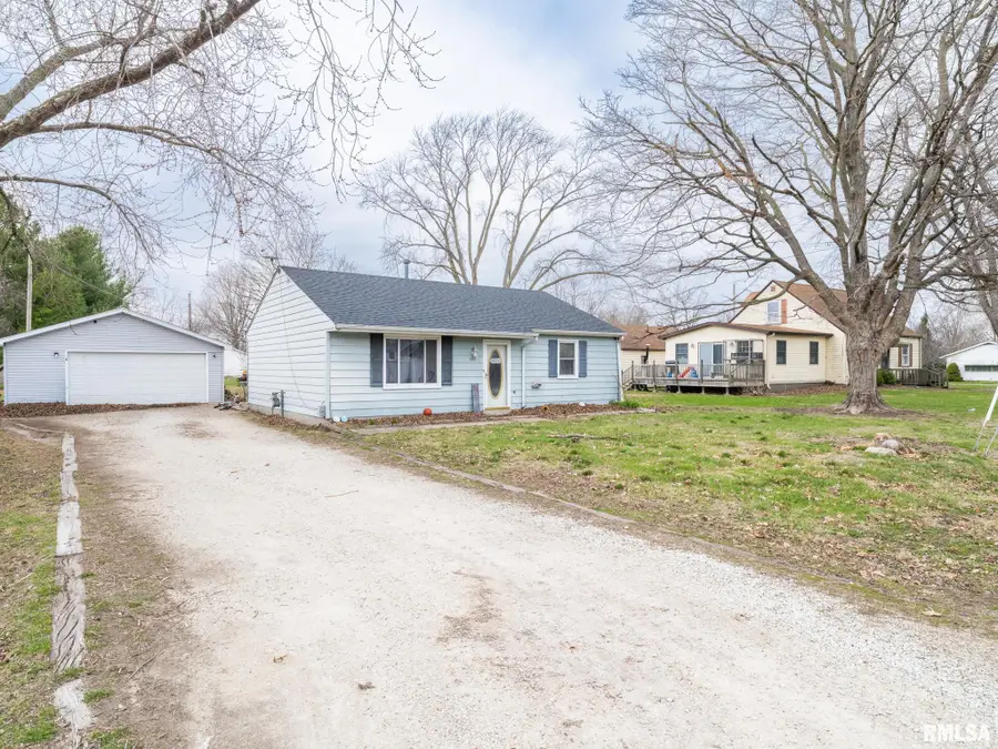 209 N Kellogg Street, Yates City, IL 61572 - #2