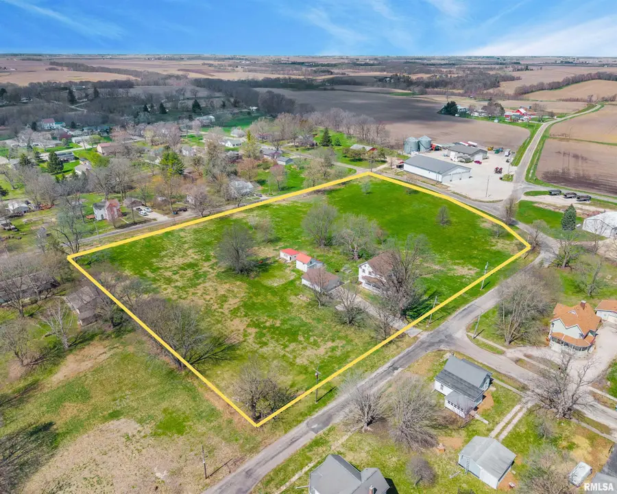 503 N Fuller Street, Toulon, IL 61483 - #3