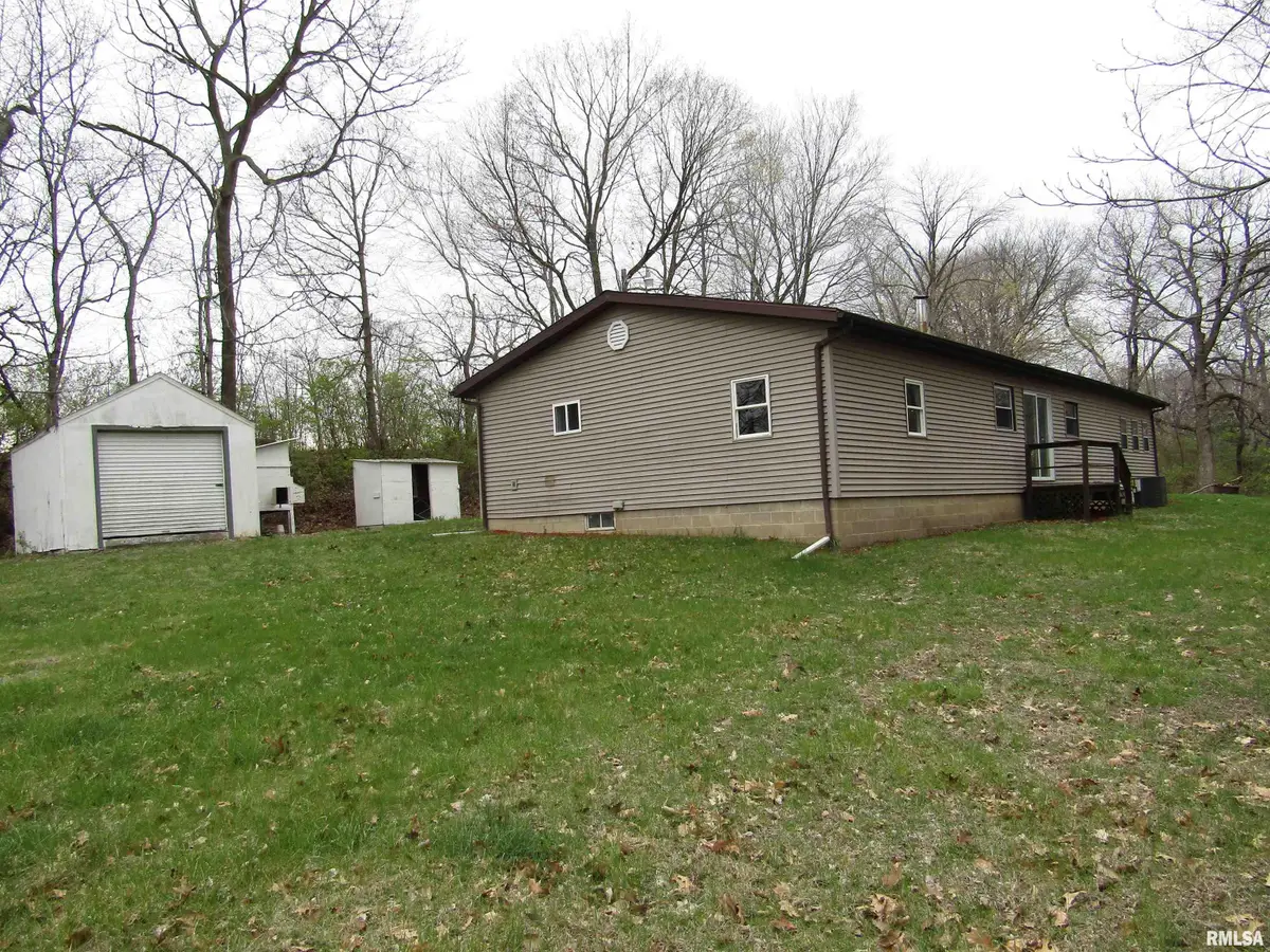 10315 E County Highway 14, Lewistown, IL 61542 - #1