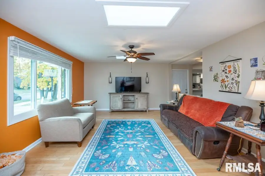 6315 N Post Oak Road, Peoria, IL 61615 - #3