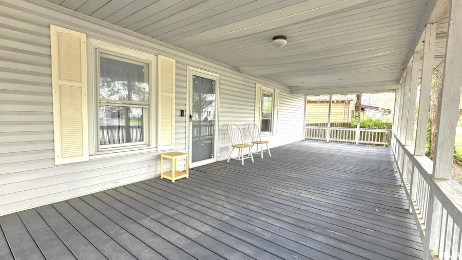 107 S 1st Street, Marion, IL 62959 - #2