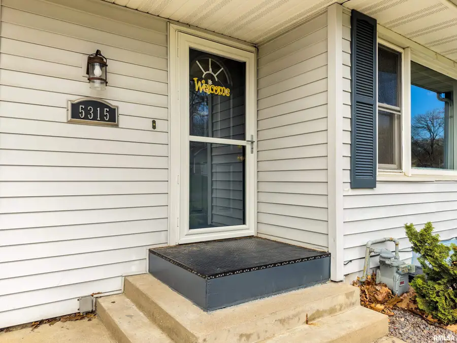 5315 N Isabell Avenue, Peoria, IL 61614 - #3