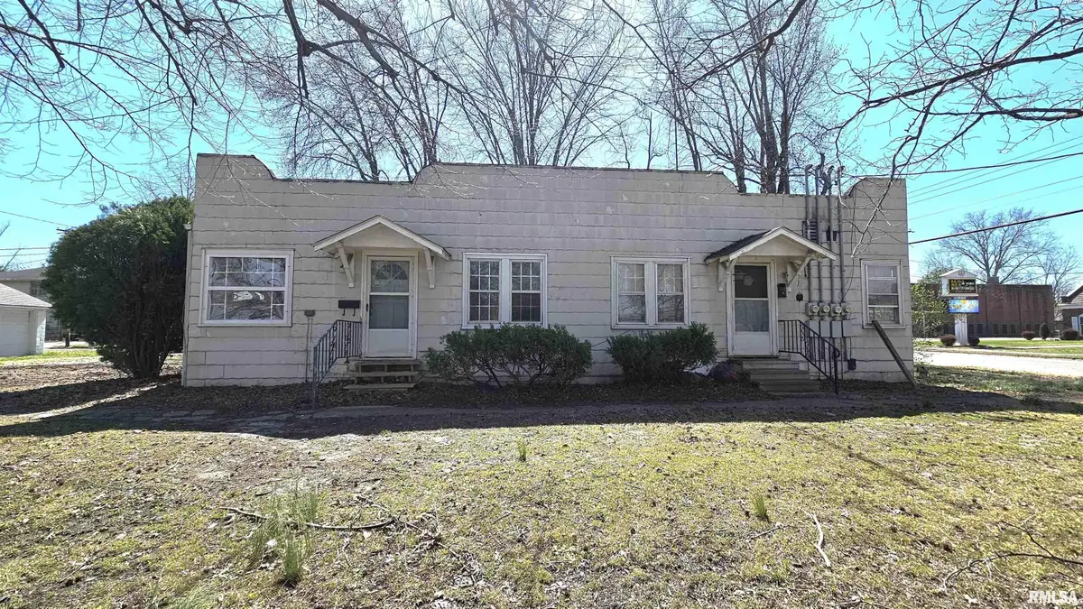 500 N Main Street, Benton, IL 62812 - #1