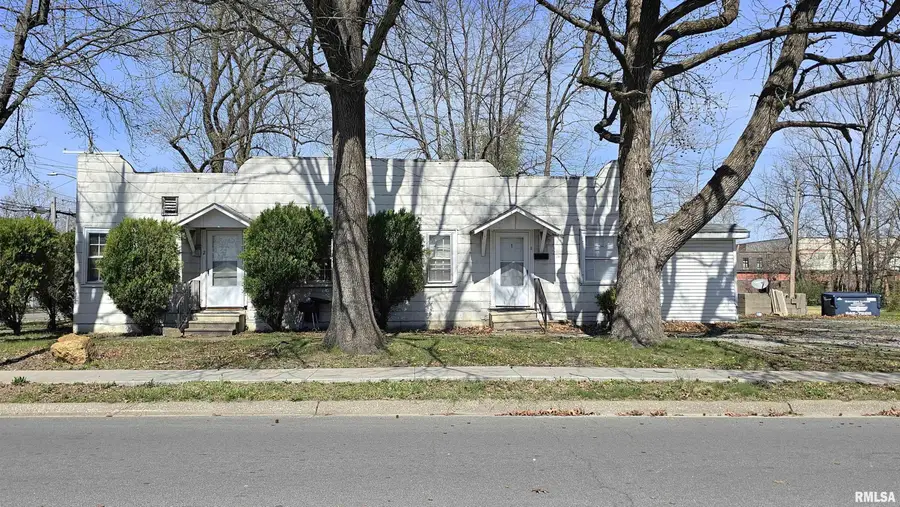 500 N Main Street, Benton, IL 62812 - #2