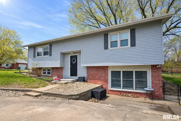 827 W Mcdonough Street, Macomb, IL 61455