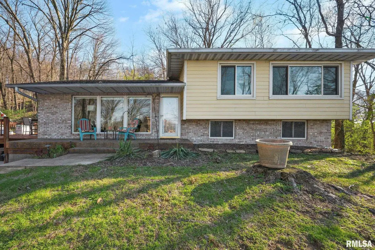 950 N Main Street, East Peoria, IL 61611 - #1