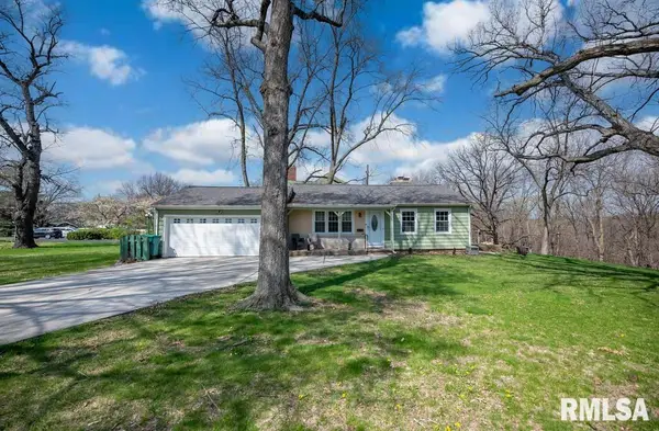 2611 W Belle Vista Court, West Peoria, IL 61604