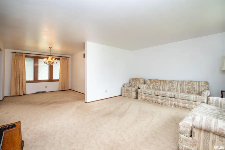 5210 W Airways Road, Peoria, IL 61607 - #3