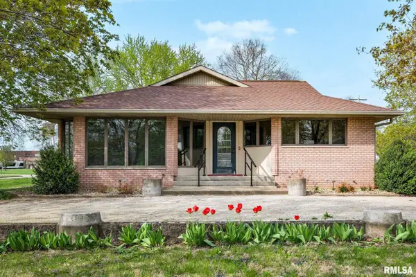 412 S Main Street, Lacon, IL 61540