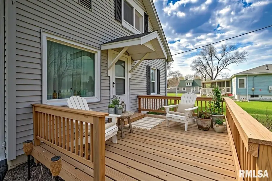 913 Springfield Road, East Peoria, IL 61611 - #3