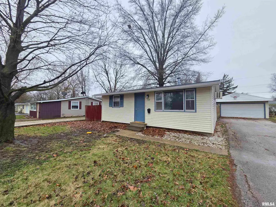 1722 Harrison Street, Galesburg, IL 61401 - #2