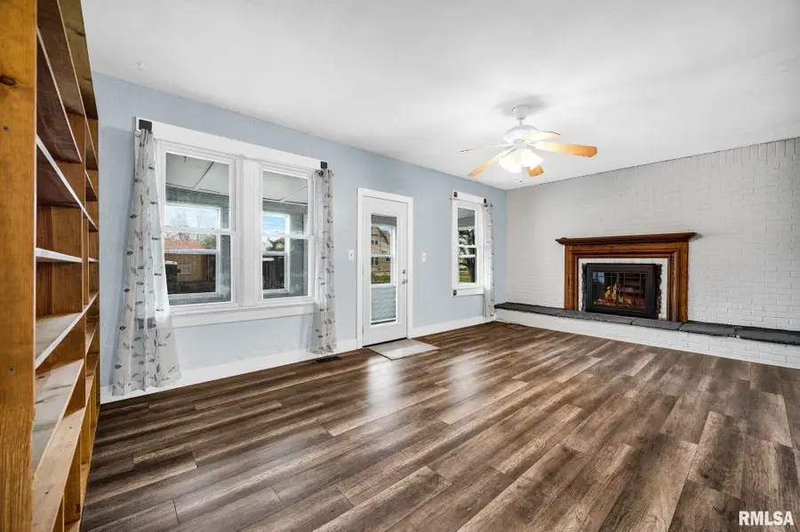 207 N Adams Street, Washburn, IL 61570 - #2