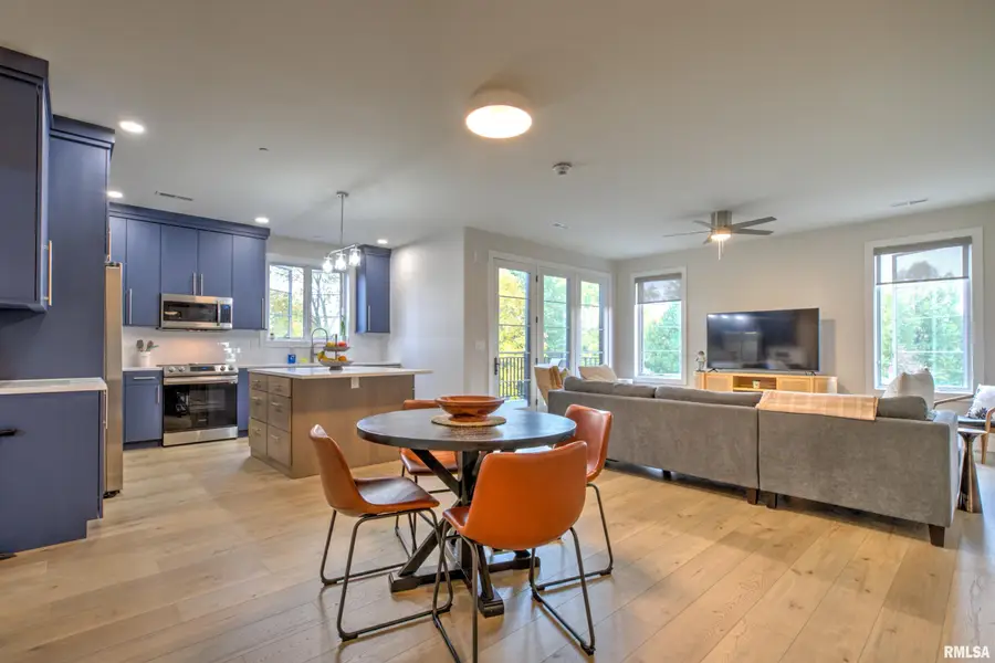 1310 Samuel Avenue #3A, Peoria Heights, IL 61616 - #2