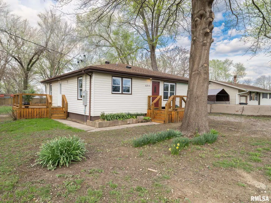 6517 W Lamoine Street, Peoria, IL 61604 - #2