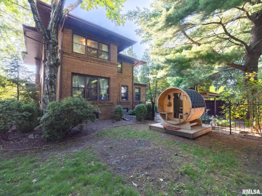 57 Selden Street, Galesburg, IL 61401 - #2