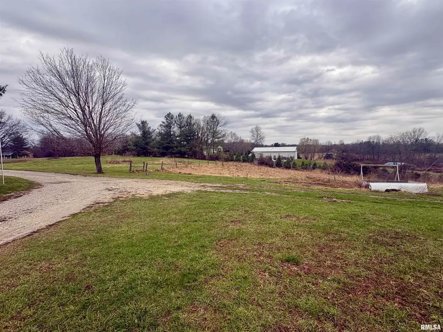 16093 King Road, Danvers, IL 61732 - #3