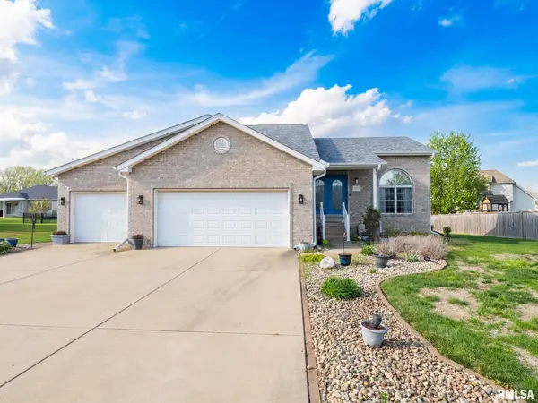 1404 Hardt Court, Pekin, IL 61554