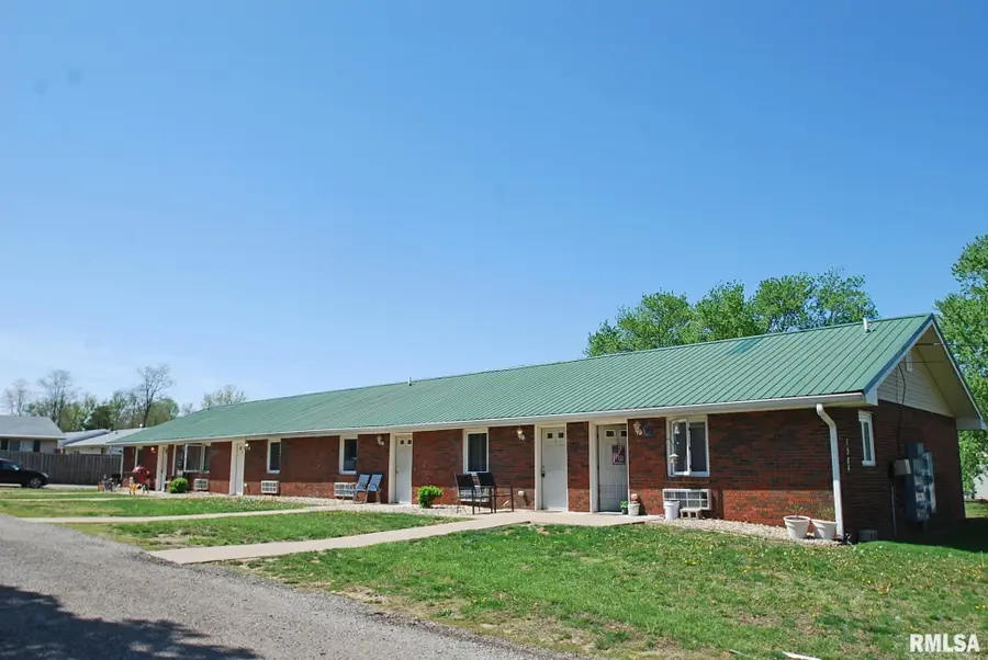 1904 Sheridan Road, Pekin, IL 61554 - #2