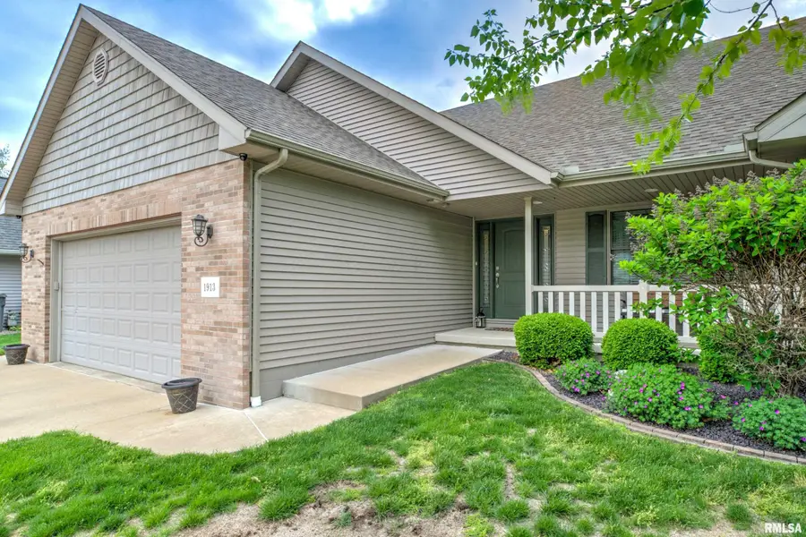1913 Dane Kelsey Drive, Pekin, IL 61554 - #3