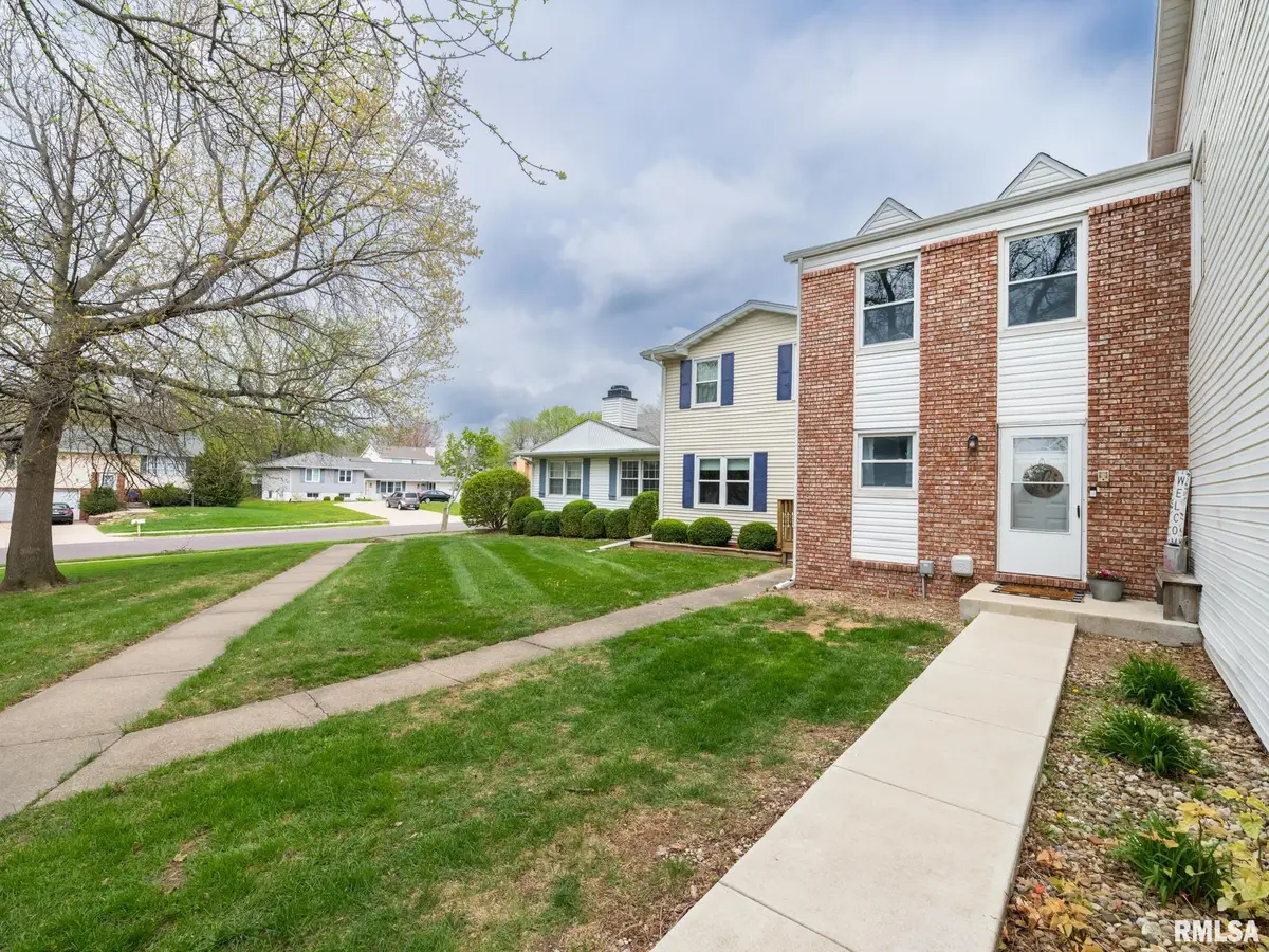 4410 W Cathy Circle, Peoria, IL 61615 - #1