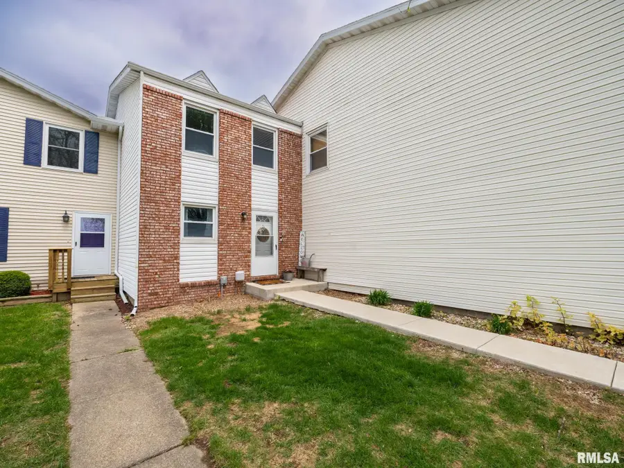 4410 W Cathy Circle, Peoria, IL 61615 - #2