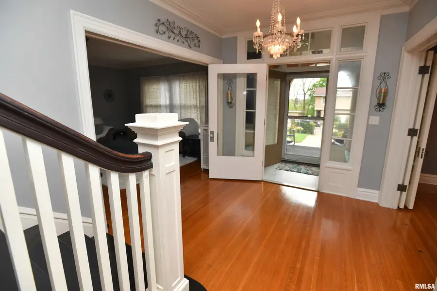 1515 NE Glen Oak Avenue, Peoria, IL 61603 - #3