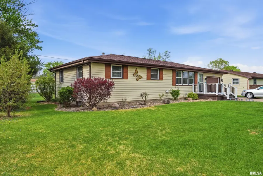 203 Meadowlark Lane, Washington, IL 61571 - #3